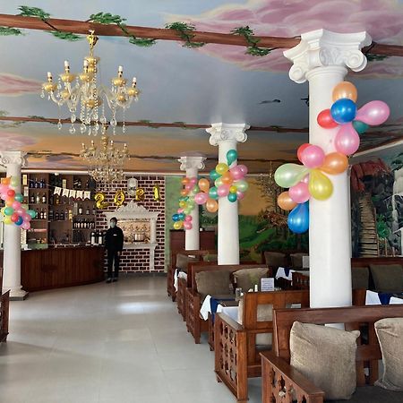 Dream Palace Resort Катманду Экстерьер фото