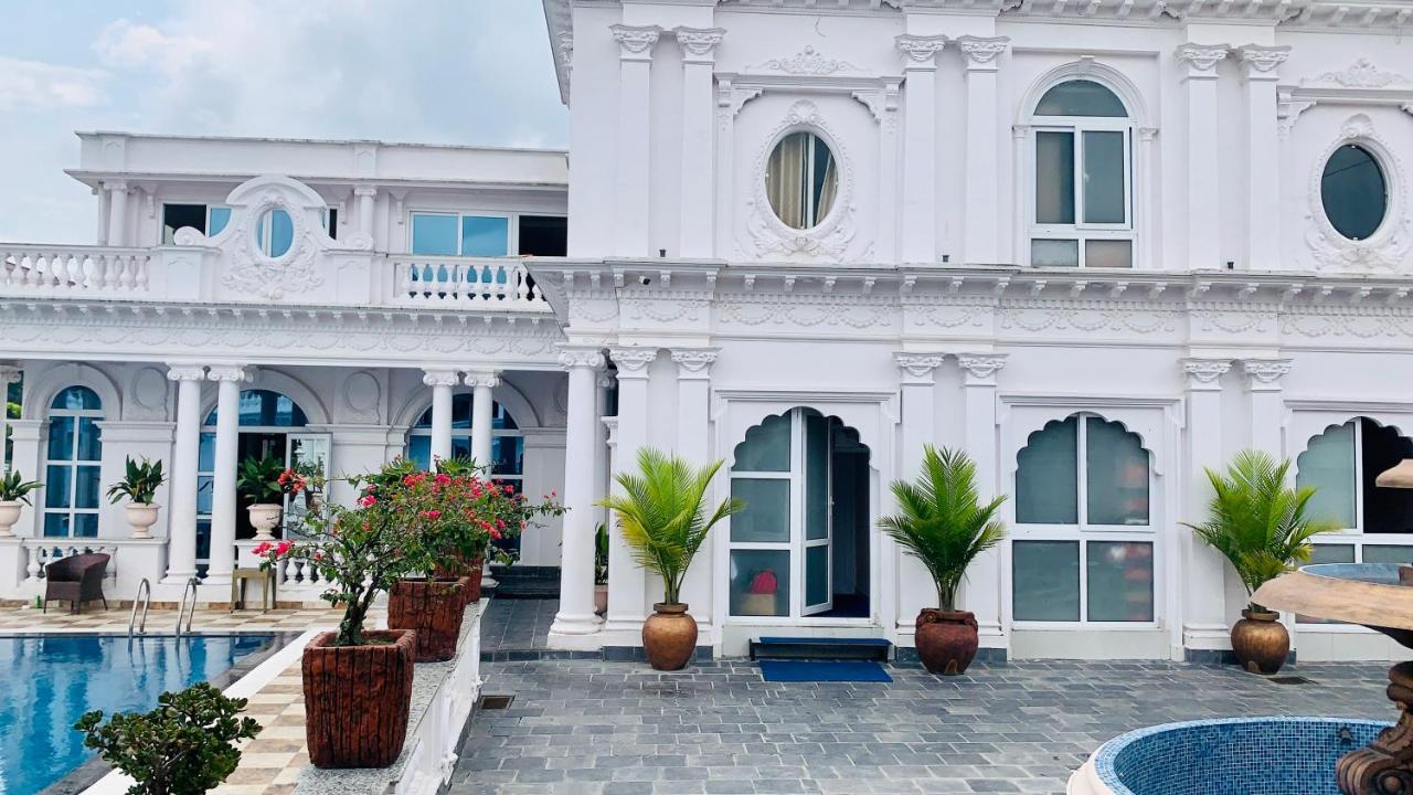 Dream Palace Resort Катманду Экстерьер фото