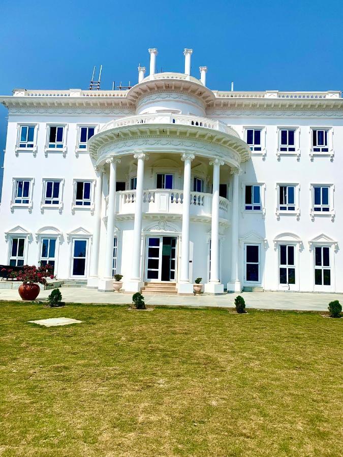 Dream Palace Resort Катманду Экстерьер фото